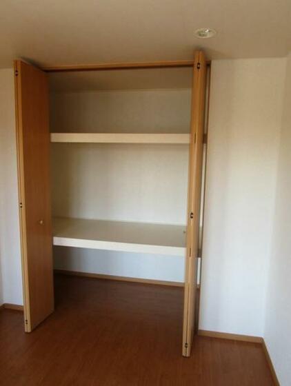 収納　※別号室の写真です。現況優先となります。