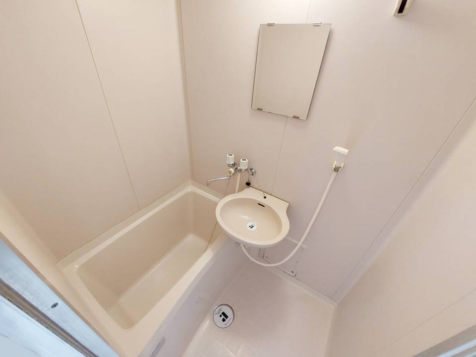 バス・シャワールーム　浴室