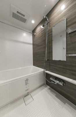 バス・シャワールーム