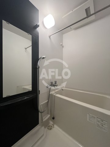 バス・シャワールーム　エスリード江坂広芝町　浴室