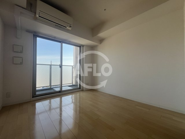 居室・リビング　エスリード江坂広芝町　リビング