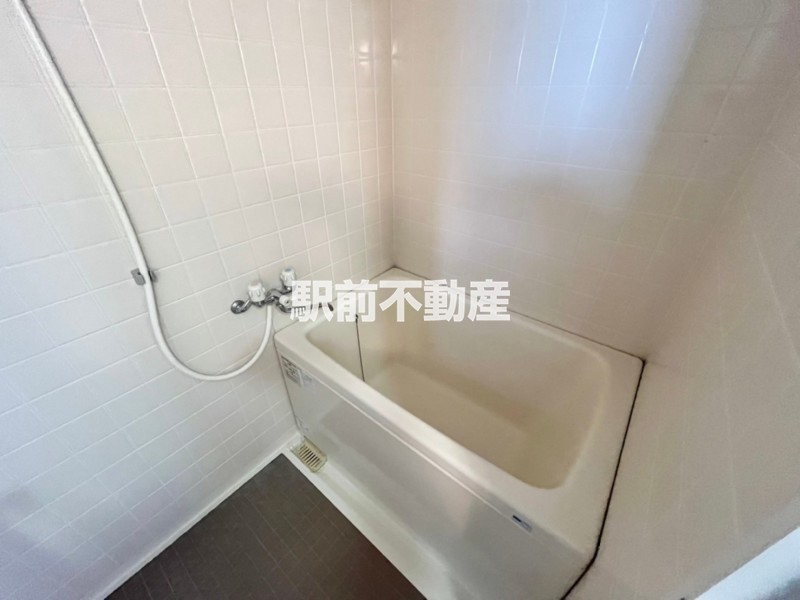 バス・シャワールーム　バスルーム