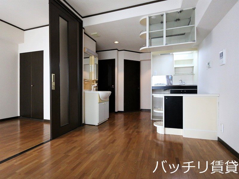 居室・リビング　別号室イメージの為、現状を優先致します。