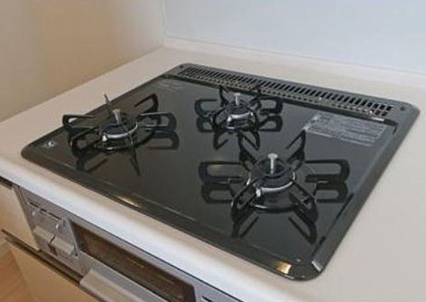 キッチン　※別部屋参考写真