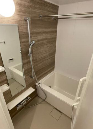 バス・シャワールーム　別部屋参考写真