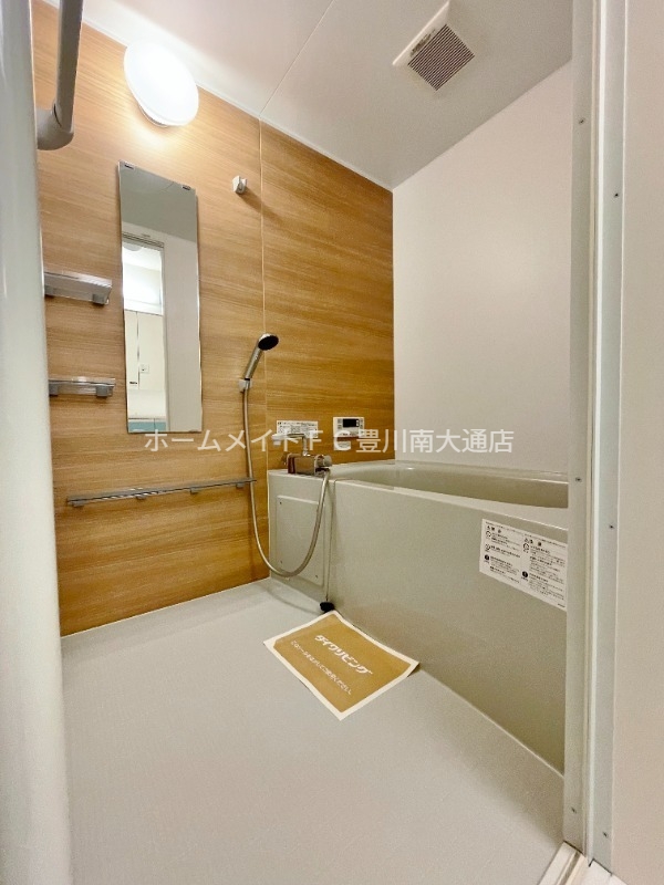 バス・シャワールーム　同型別部屋写真