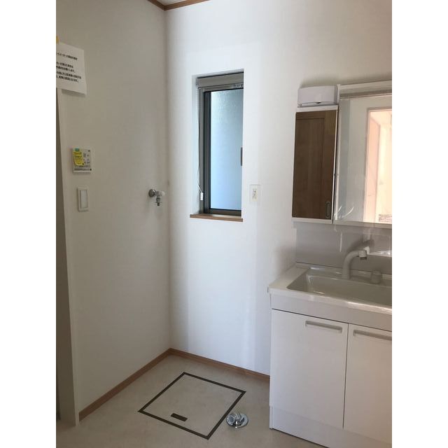 その他設備　洗濯機置き場