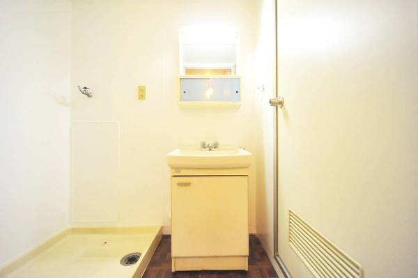 洗面設備　ビレッジハウスの同一物件・同一タイプの間取りの写真です