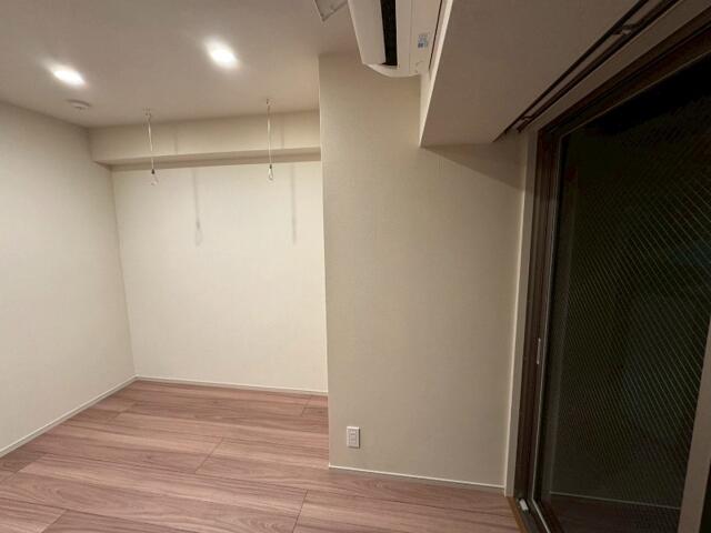 その他部屋・スペース　室内物干し設備あり