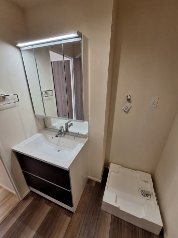 洗面設備　独立洗面化粧台