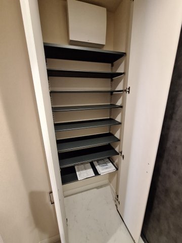 玄関　シューズBOX