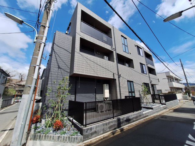 建物外観　2025年3月完成