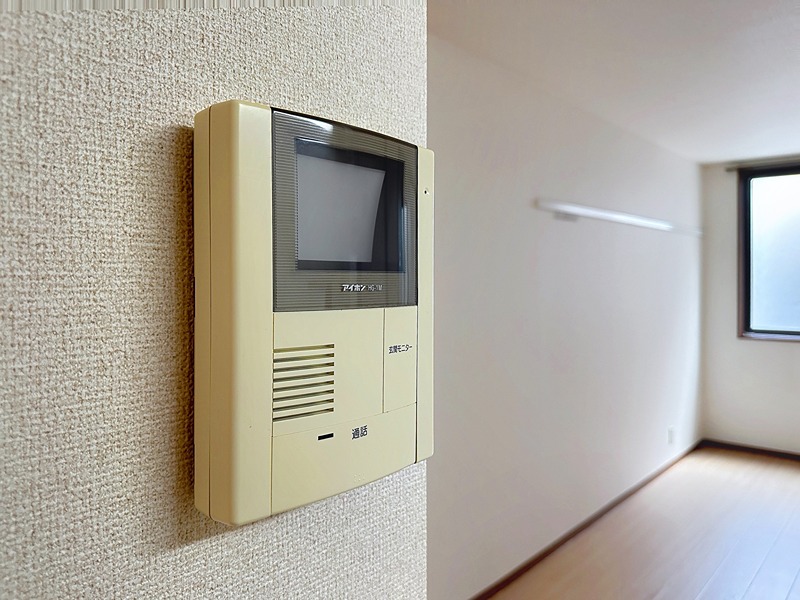 セキュリティ　モニター付きインターホン！