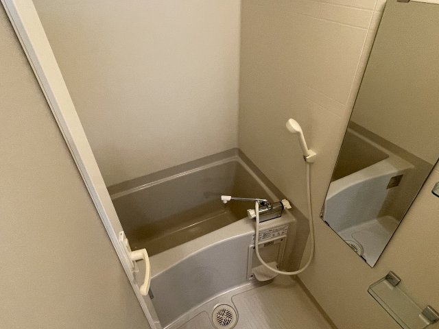 バス・シャワールーム　日々の暮らしに欠かせないお風呂です