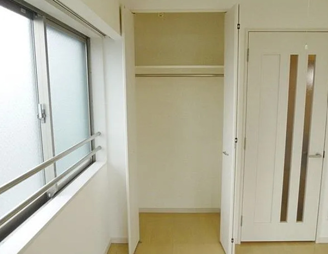 収納　※別部屋の参考写真です。