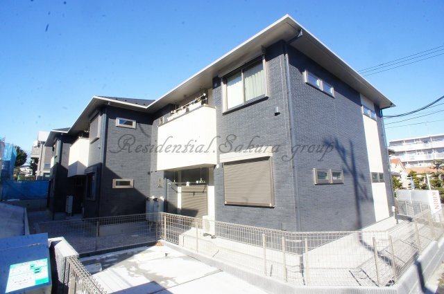 建物外観　最上階・角部屋の物件♪