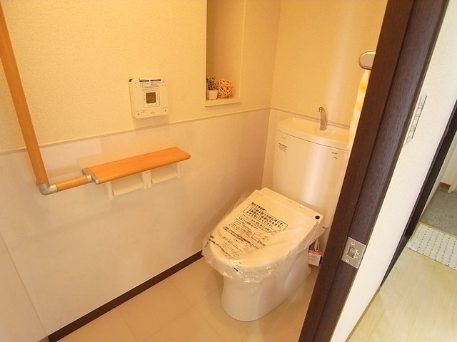 トイレ　トイレ