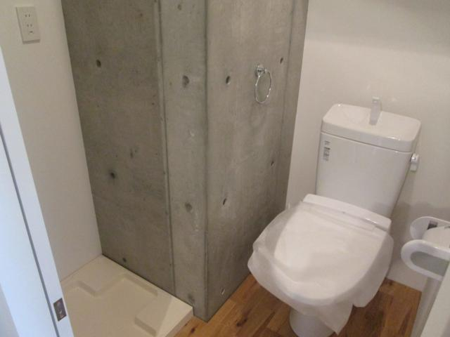 トイレ　シンプルで使いやすいトイレです