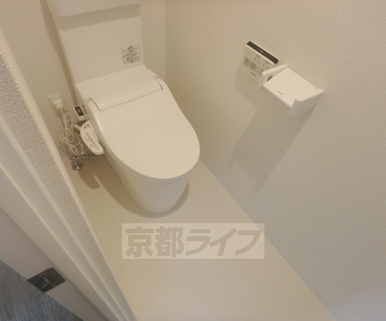 トイレ　清潔感のあるトイレです。