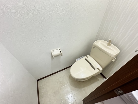 トイレ　※別部屋の写真です