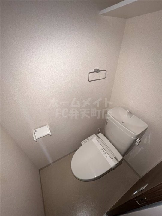 トイレ　コンパクトで使いやすいトイレです
