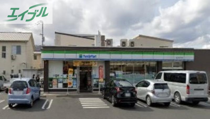 コンビニ　ファミリーマート岡山平井五丁目店（コンビニ）まで484m