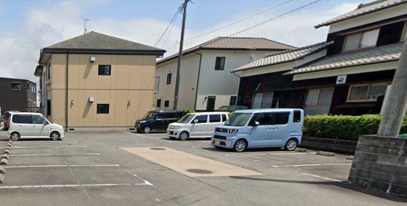 駐車場　駐車場があるので、車を買う予定の方も安心です※現状優先