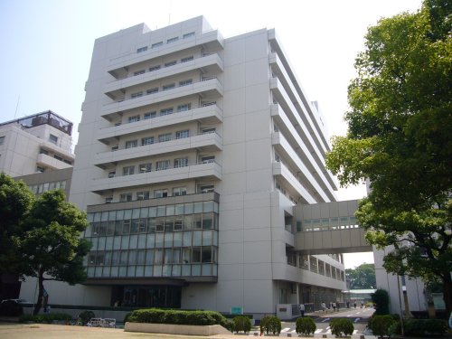 大学・短大　私立兵庫医科大学西宮キャンパス（大学・短大）まで439m