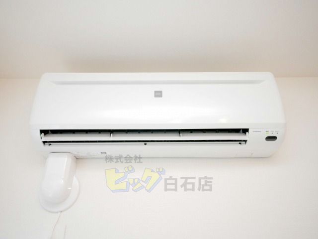 その他設備　夏も快適なエアコン付きです♪