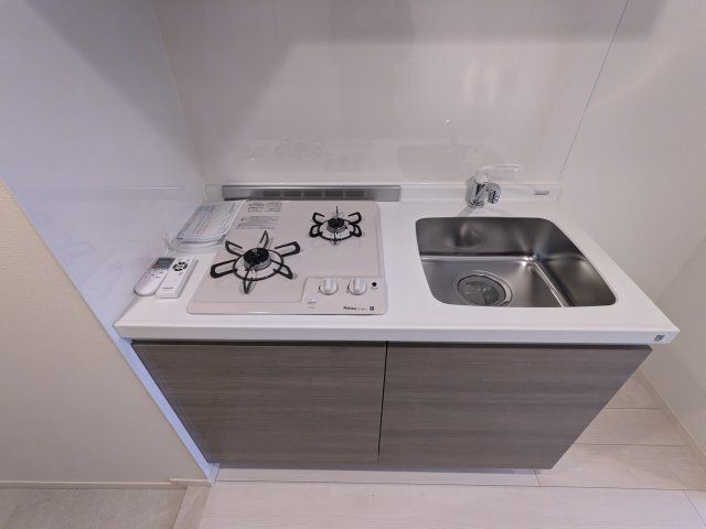 キッチン　参考写真（同物件別部屋）