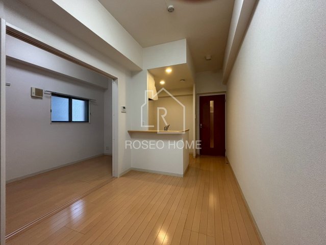 居室・リビング　同マンション別部屋：参考写真