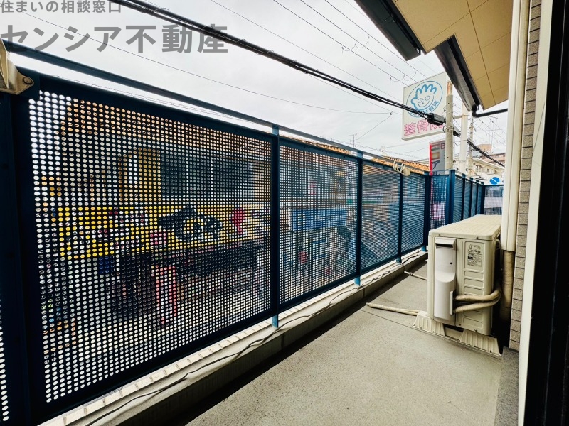 バルコニー