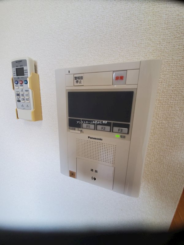 セキュリティ　TVモニターで来客確認