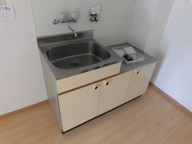 キッチン　収納面がしっかりとしているキッチンです