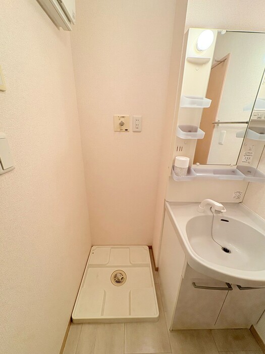 その他　洗濯機置き場