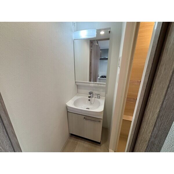 洗面設備　※別号室参考写真、現況優先※