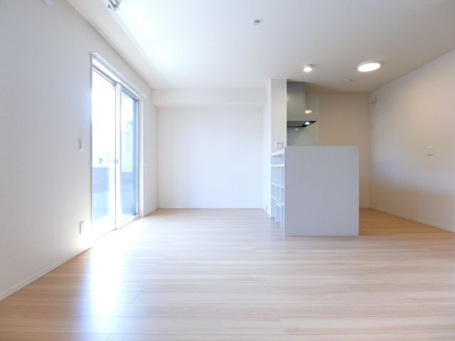 居室・リビング　同物件別部屋イメージ写真