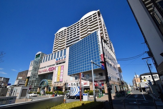 スーパー　イオン　布施駅前店（スーパー）まで383m