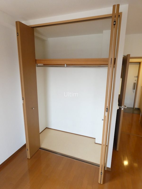 収納　違うお部屋の写真です。ご参考までに