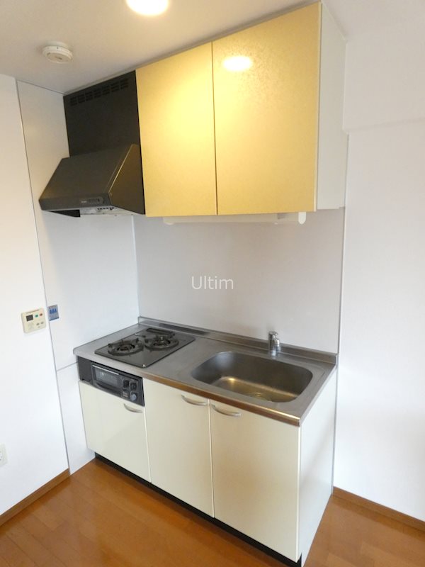 キッチン　違うお部屋の写真です。ご参考までに