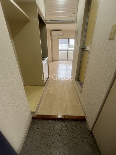 玄関　別部屋参照