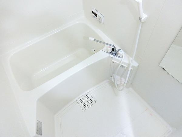 バス・シャワールーム　キレイな浴室！