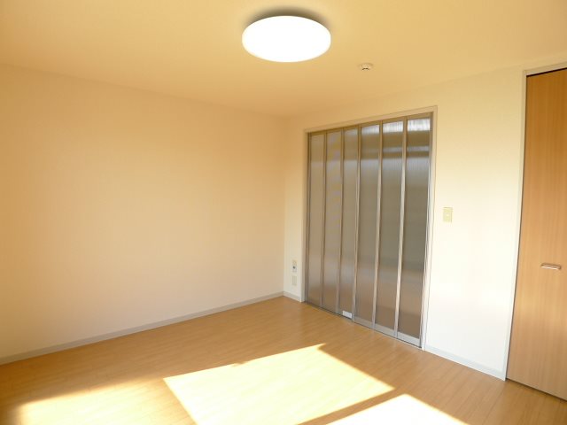 その他部屋・スペース　居室照明つき