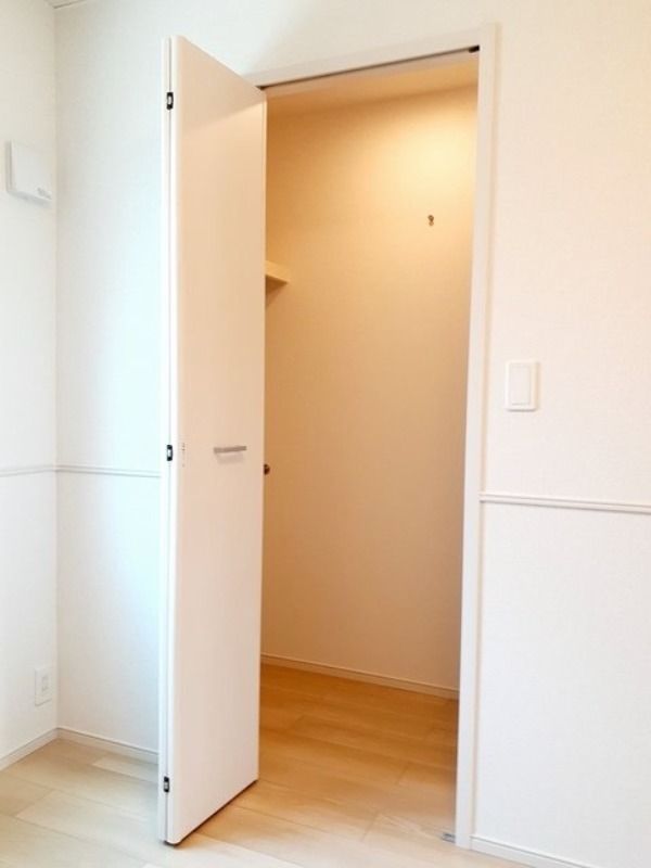 収納　図面と現状に相違がある場合には現状を優先