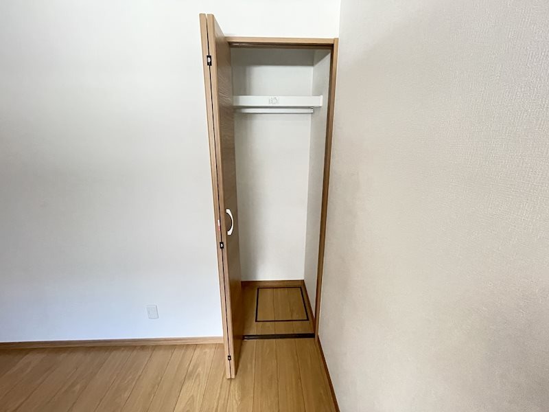 収納　別号室