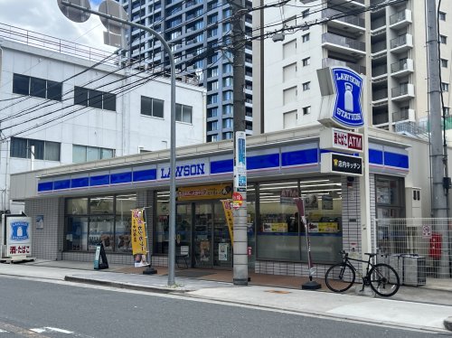 コンビニ　ローソン 中崎二丁目店（コンビニ）まで106m