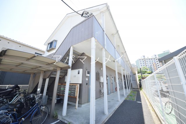 建物外観　外観は落ち着いています