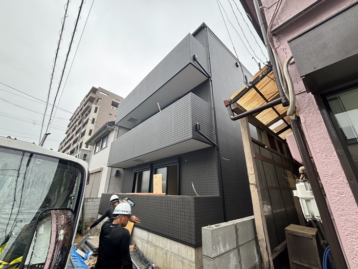 建物外観　建築中