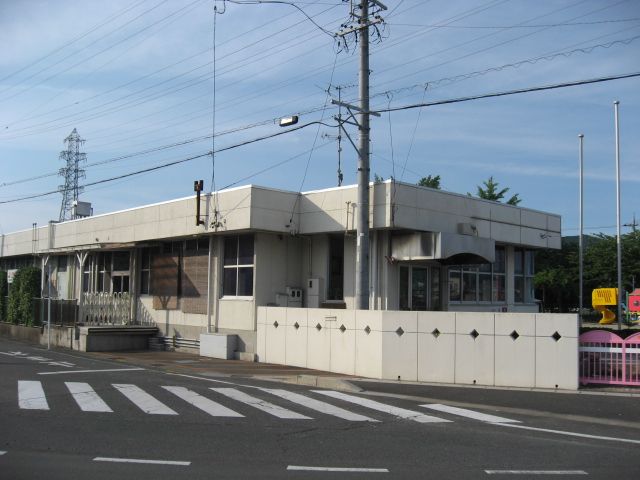 幼稚園・保育園　西保育園（幼稚園・保育園）まで560m