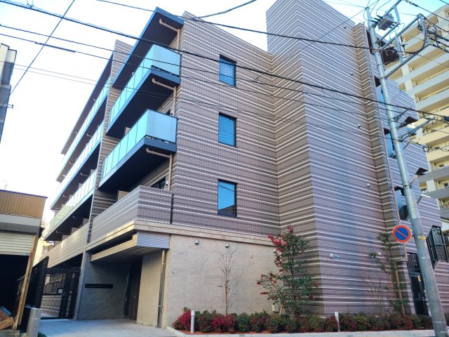建物外観　★ＲＣ造５階建てマンション！外観です★